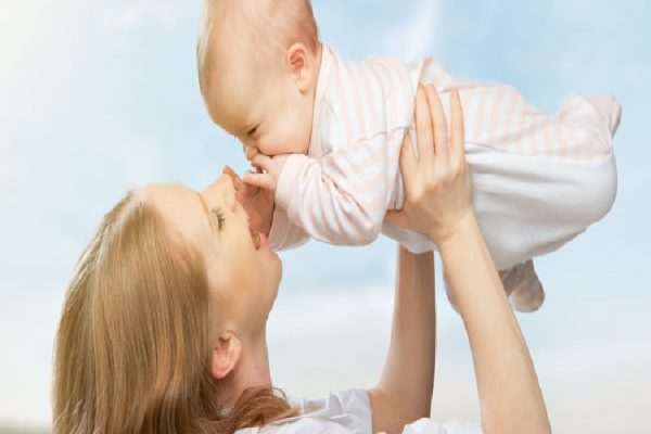 Tips Buat Mama Newbie Cara Terbaik Merespon Ocehan Bayi