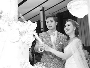Resmi Menikah, Simak Potret Pernikahan Oppa Lee Jeong Hoon Dan Moa